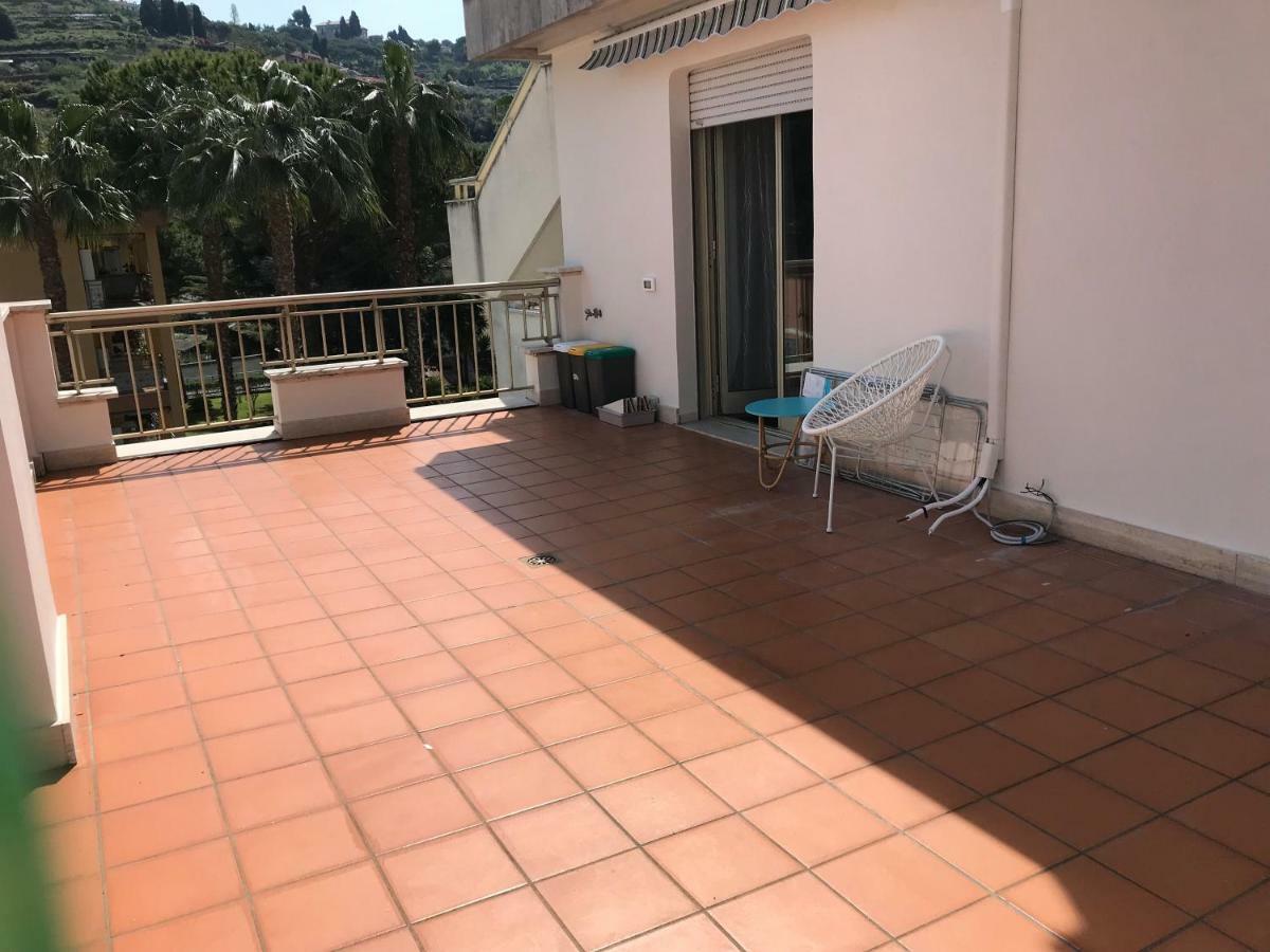Apartamento Il Giglio Bordighera Exterior foto